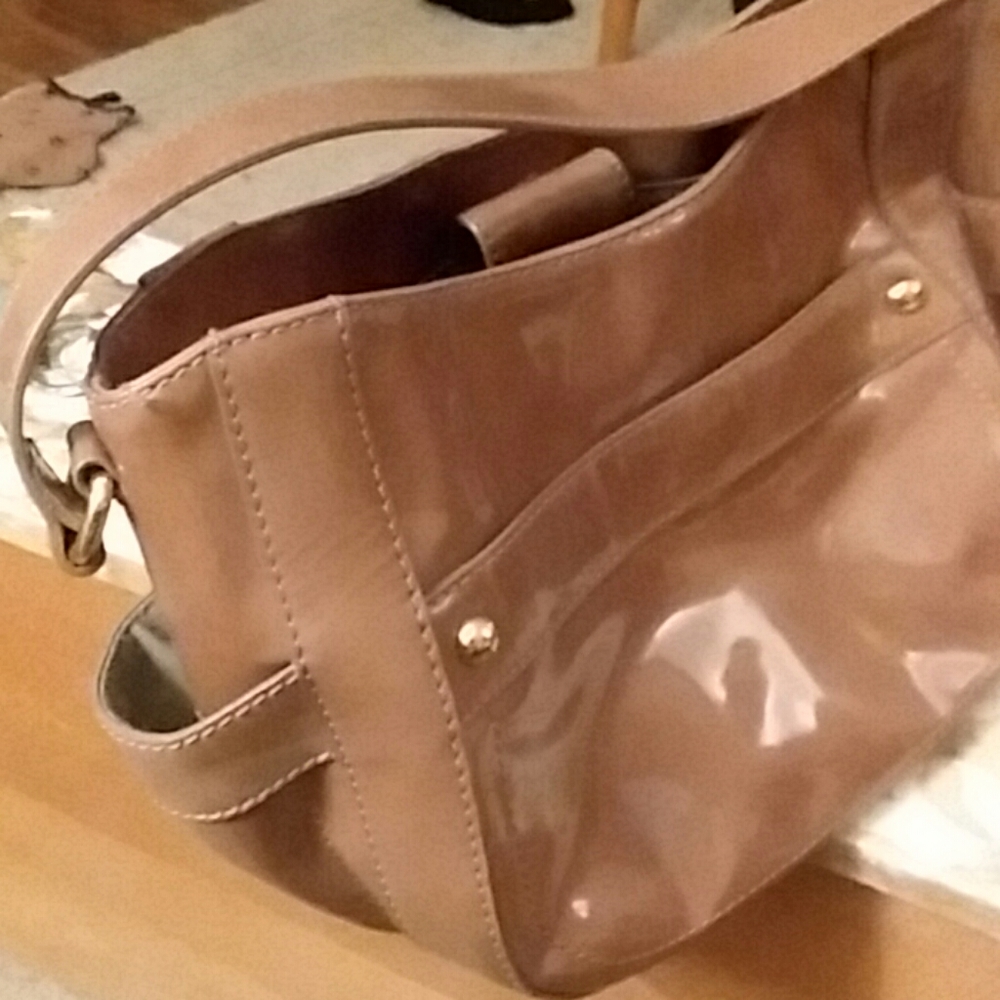 Purse - Picture 2 of 9